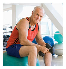 Idoso com osteoporose deve fazer musculação