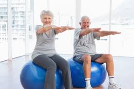 Idosos com artrite devem praticar atividade física